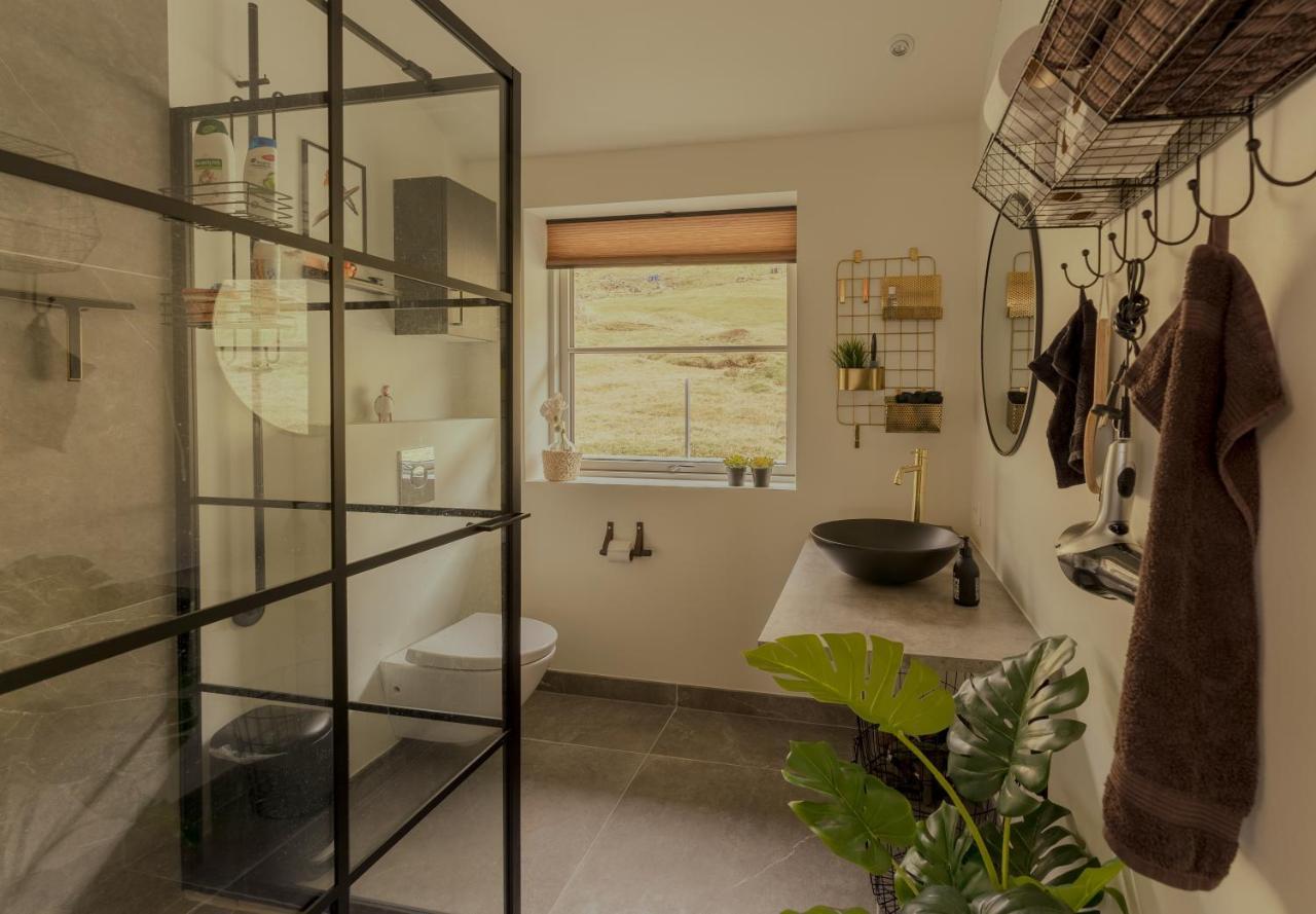 Tjornuvik Luxurious & Unique Villa / Nature / Beach / Hiking מראה חיצוני תמונה